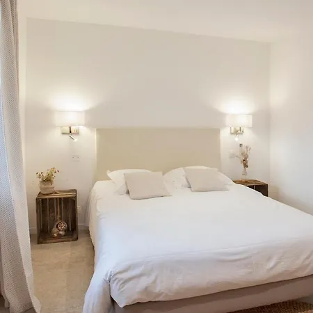 Palmier De 3 Piscine Commune Chauffee דירה קאלבי