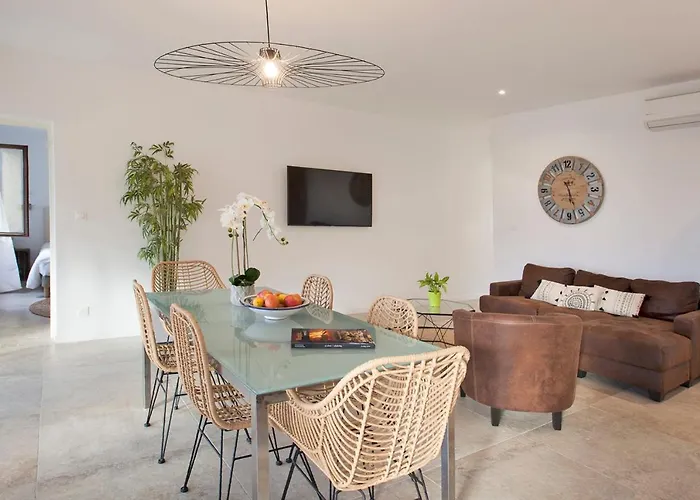 Appartement Palmier De 3 Piscine Commune Chauffee